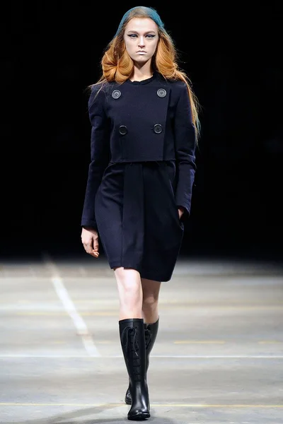 Look 8